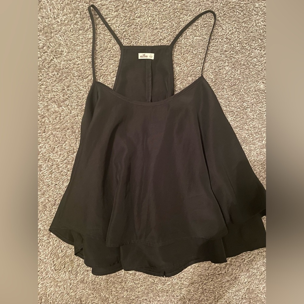 Hollister xs black flowy crop top spaghetti straps